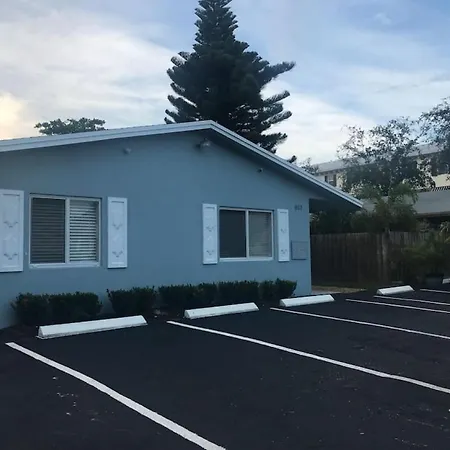 The Guesthouse 3 - Wilton Manors-3