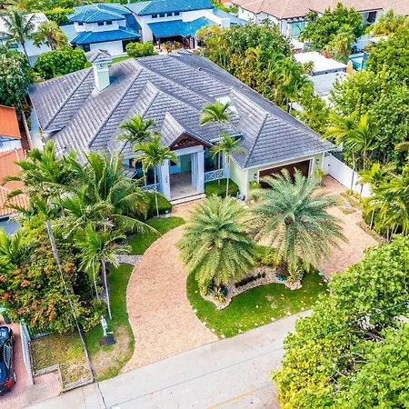 Pack Your Bags For The Atlantic Beach House Where You Can Have It All !-2