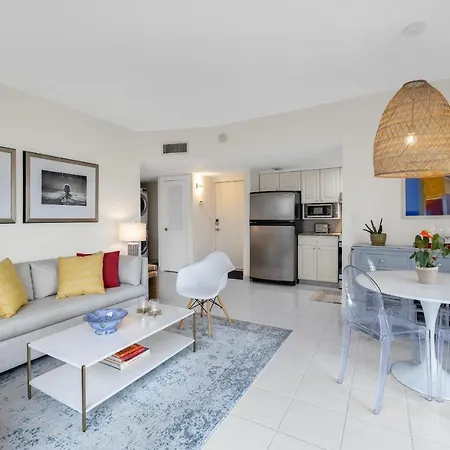 Fort Lauderdale Yacht And Beach Club 118-2