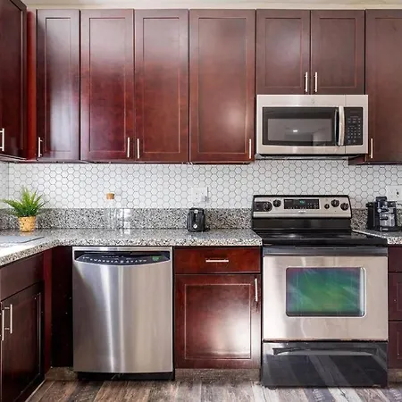 Peaceful Urban Escape Close To Las Olas & Beach-2