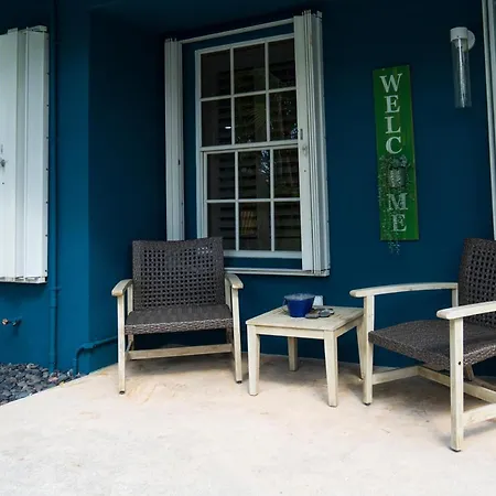Modern Oasis-2