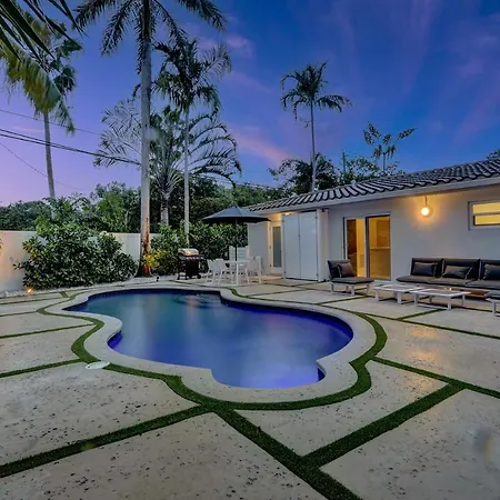 Your Private Oasis Just Off Wilton Drive-2