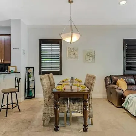 Townhouse Fll-3