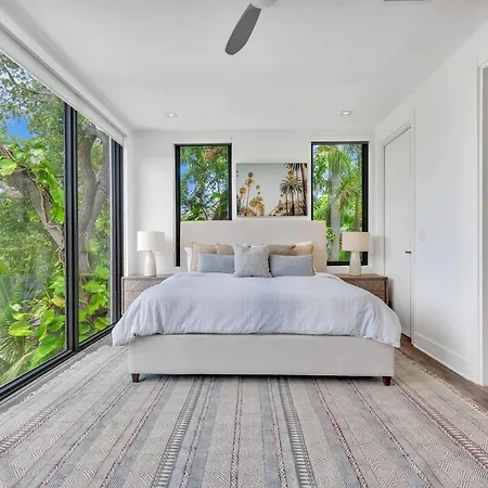 Luxury Oasis Of Las Olas -2 Story Home W Hot Tub-2