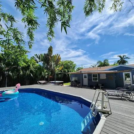 Villa Tropical Oasis With Hot Tub And Heated Pool-2