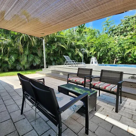 Villa Tropical Oasis With Hot Tub And Heated Pool-3