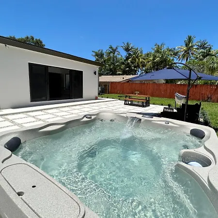 Coastal Haven Minutes From Fort Lauderdale Beach-3