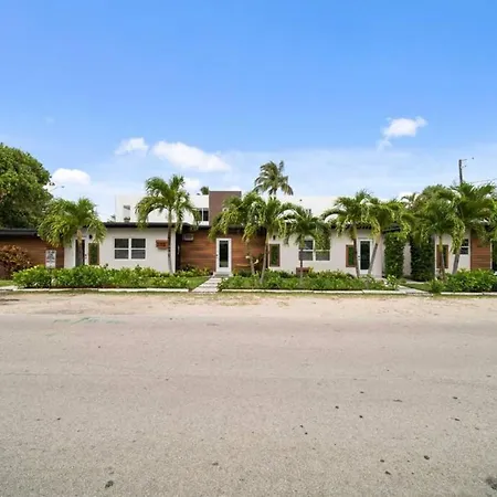 Newly Renovated Tropical Oasis Near Las Olas Beach-3