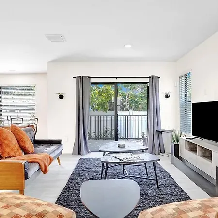 Amazing 3 Bedrooms Home-2