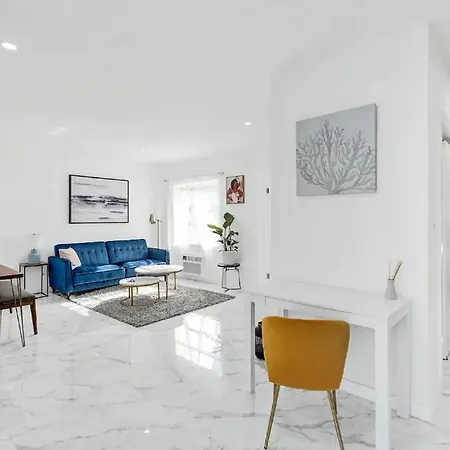 Stylish Fort Lauderdale Apartment Walking Distance To A Beach-3