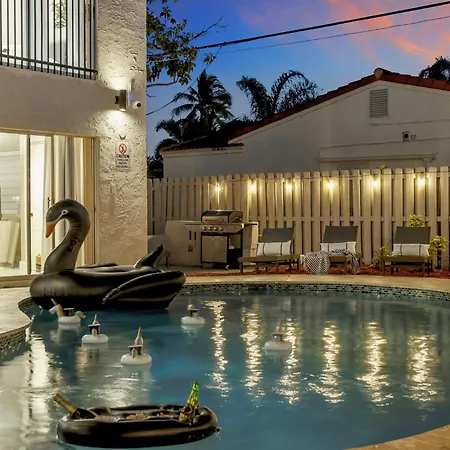 Stunning 2 Story Villa With Pool-3
