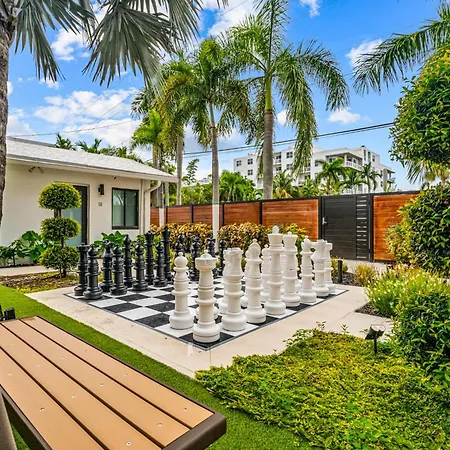 The Freedom House • Urban Oasis • Eclectic Retreat-3