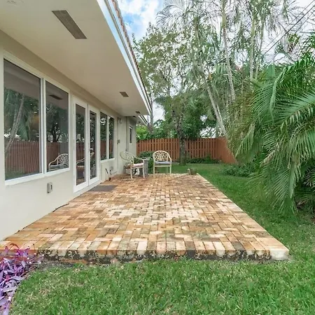 Spacious Fort Lauderdale Heated Pool House, Grill And Beach 2.9 Miles-2