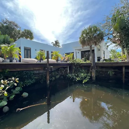 Glamorous Waterfront Canal Home W Pvt Dock & Pool-2