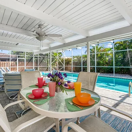 New Awesome 43, Few Min Walk From The Beach !-3