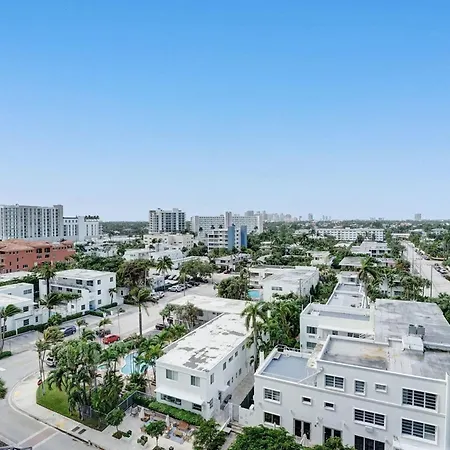 Chic Beachfront Bliss - Your Perfect 1 Bedroom Retreat!-3