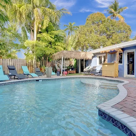 Kiki 2 - Men'S Clothing Optional Guest Houses-3