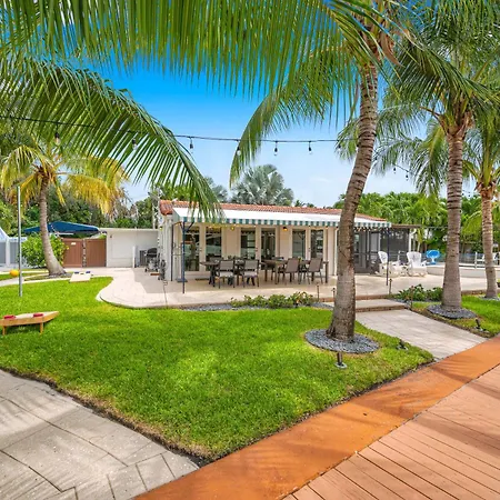 Centrally Located Heated Pool Riverside View Access Citrus Key H0Mes-2