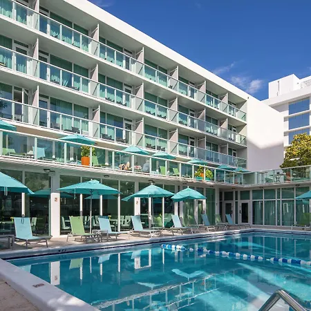 Best Western Plus Oceanside Inn-3
