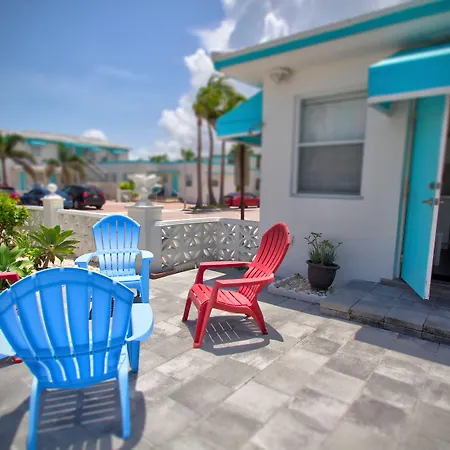 Hollywood Beachside Boutique Suite-2