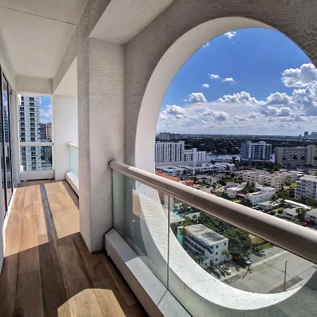 Luxury Fort Lauderdale Beach Resort-2