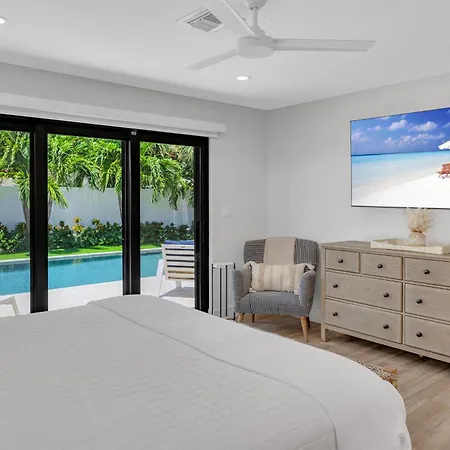 Coastal Style Haven Walk To Beach Heated Pool Tranquility Manatee Ranch Key Resldences-2
