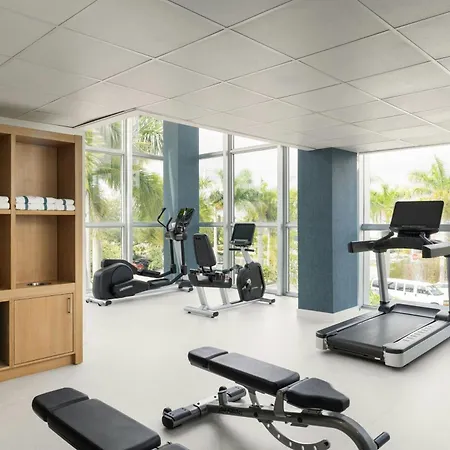 Maritime Hotel Fort Lauderdale Airport & Cruiseport-3