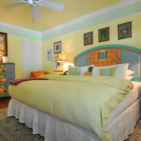 Pineapple Point Guesthouse & Resort - Gay Men'S Resort-3