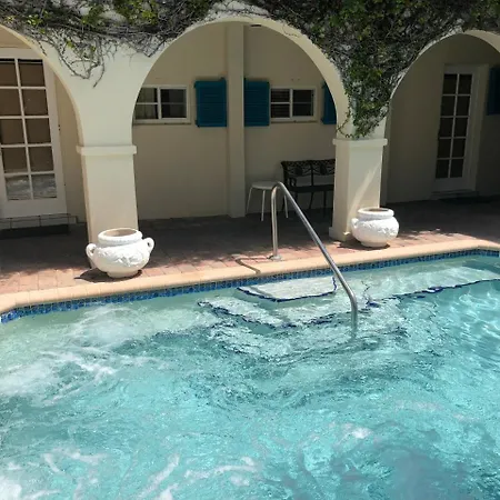 Courtyard Villa Hotel-2