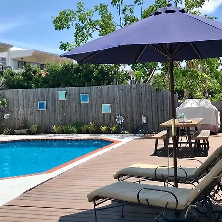 Wilton Manors Hideaway 2-3