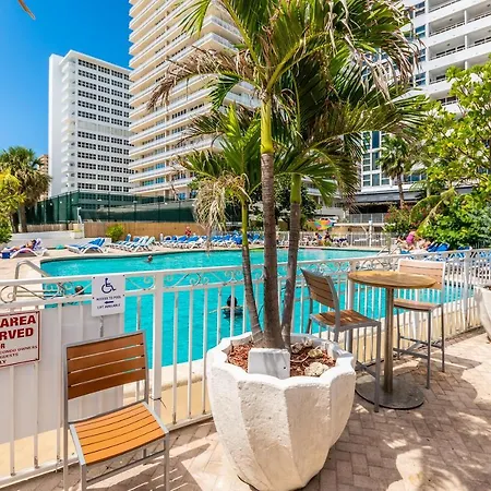 Ocean Beach Condo 3Br On The Sand 911-2