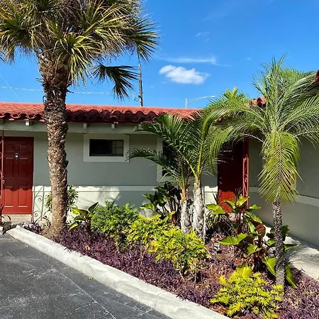 Budget Inn South-3