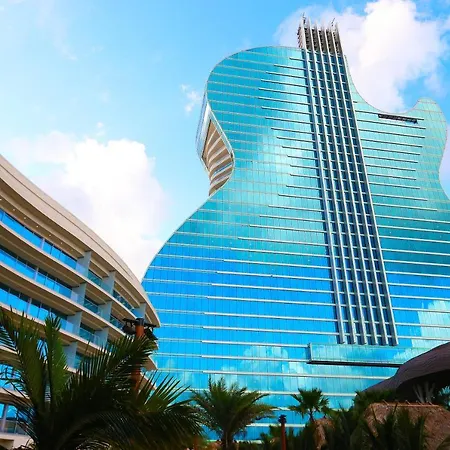 The Guitar Hotel At Seminole Hard Rock Hotel & Casino-3