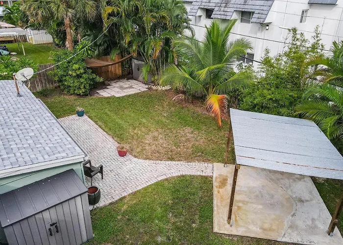 The Manor Wonderland Villa Fort Lauderdale