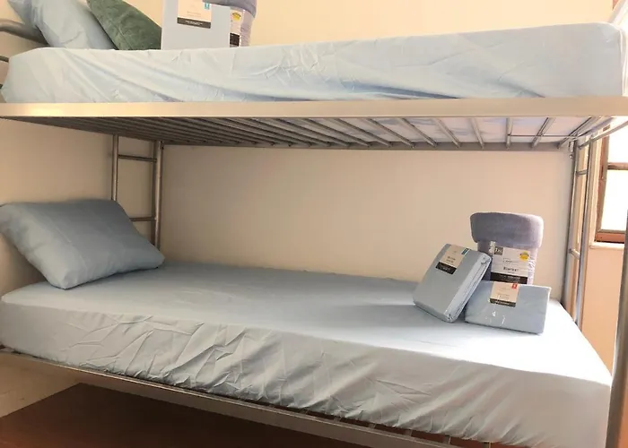 Zen Women'S Hostel
