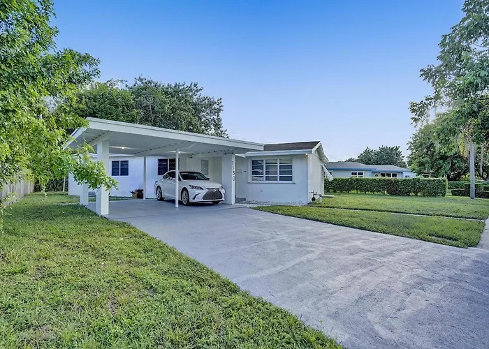Brand New 4Bed/2Bath - Renovated Luxury Stay