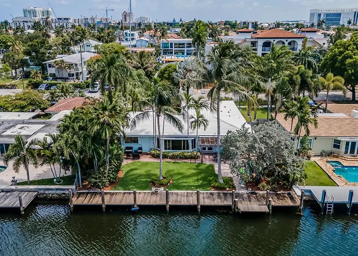 Seafoam Stunner Vila Fort Lauderdale que aceita animais de estimação