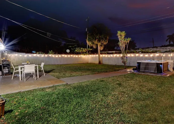 Newly Renovated 3Br Home W Hot Tub