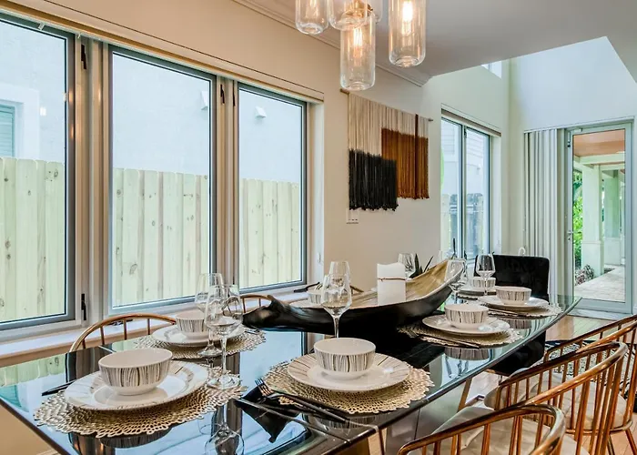 Luxury In Lauderdale Villa Fort Lauderdale