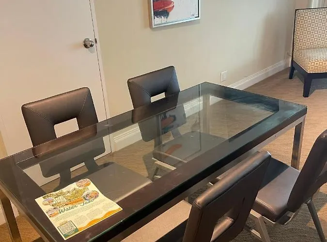 Galeryone Fll Intercostal Suite