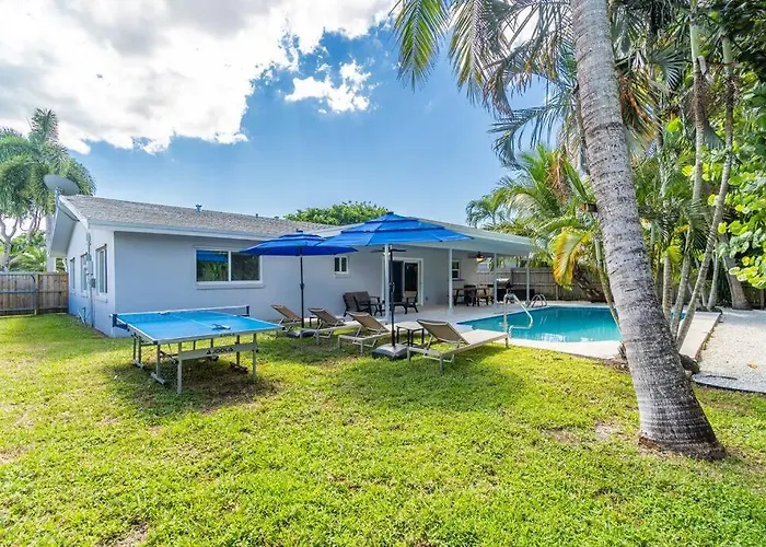 Spacious Home 4Brs Home, Game Room & Private Pool Fort Lauderdale
