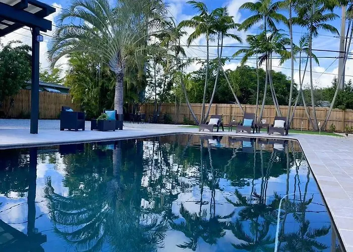 The House With The Best Pool Area In Ft Lauderdale
