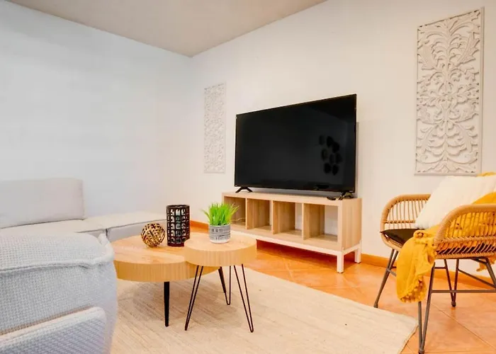 Eclectic 2Br Condo With Pool Bbq Wi-Fi And Parking Fort Lauderdale