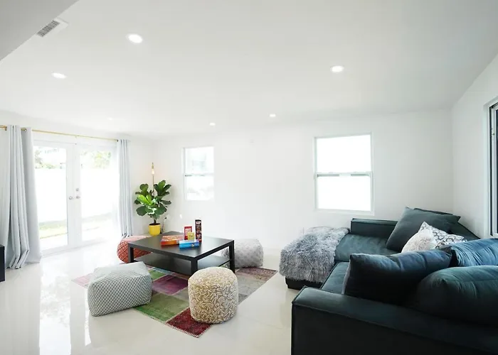 Spacious House 3Br King Suite W/ Mini Golf & More Fort Lauderdale