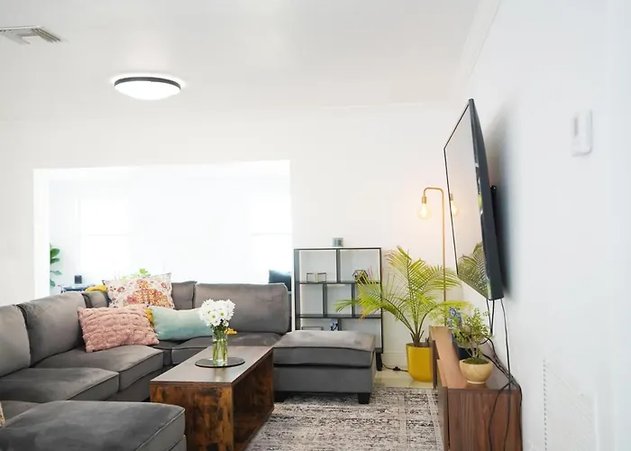 Spacious House 3Br King Suite W/ Mini Golf & More Fort Lauderdale