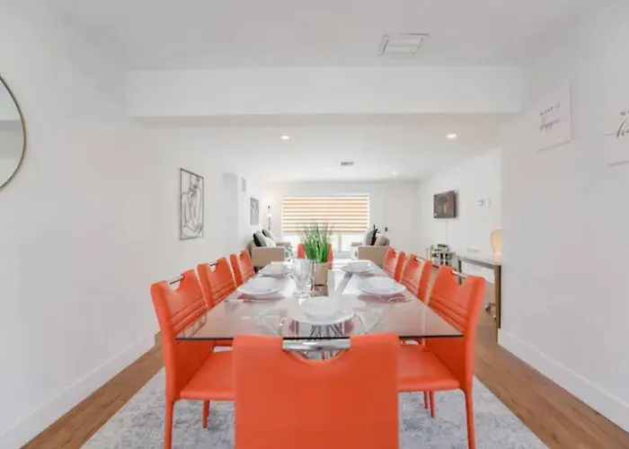 Lauderdale By The Sea King & Queen Beds. Fort Lauderdale