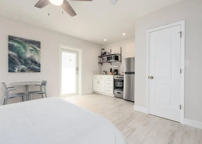 Ocean Flats 4 - Lauderdale-By-The-Sea