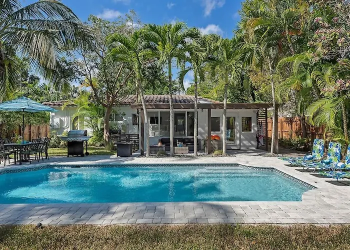 Oversized Pool! Chic & Modern! August Discount! Vila Fort Lauderdale