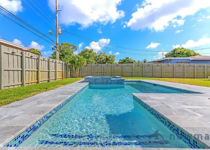 Workfriendly Home, Private Pool Fort Lauderdale que aceita animais de estimação