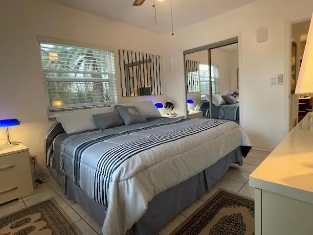 Fortlauderdale Beach Apartment